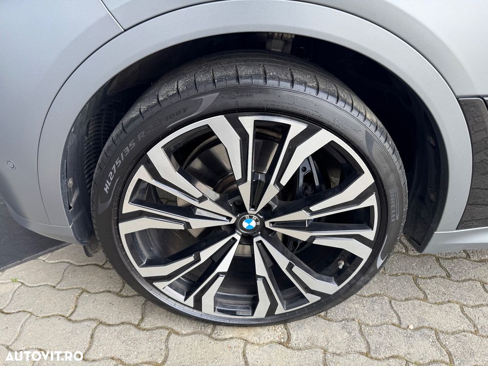 BMW X7 M60i xDrive - 38