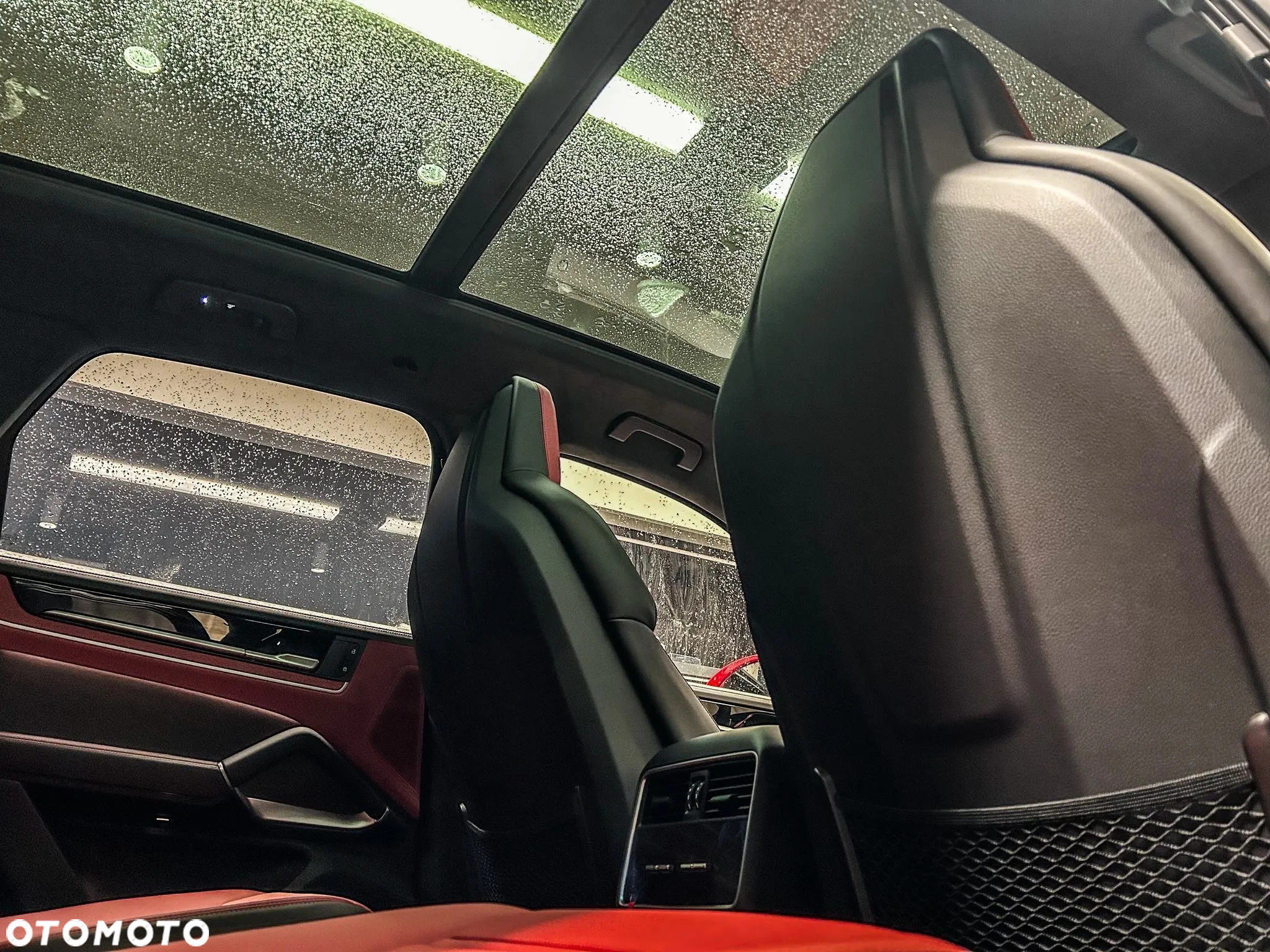 Porsche Cayenne - 22