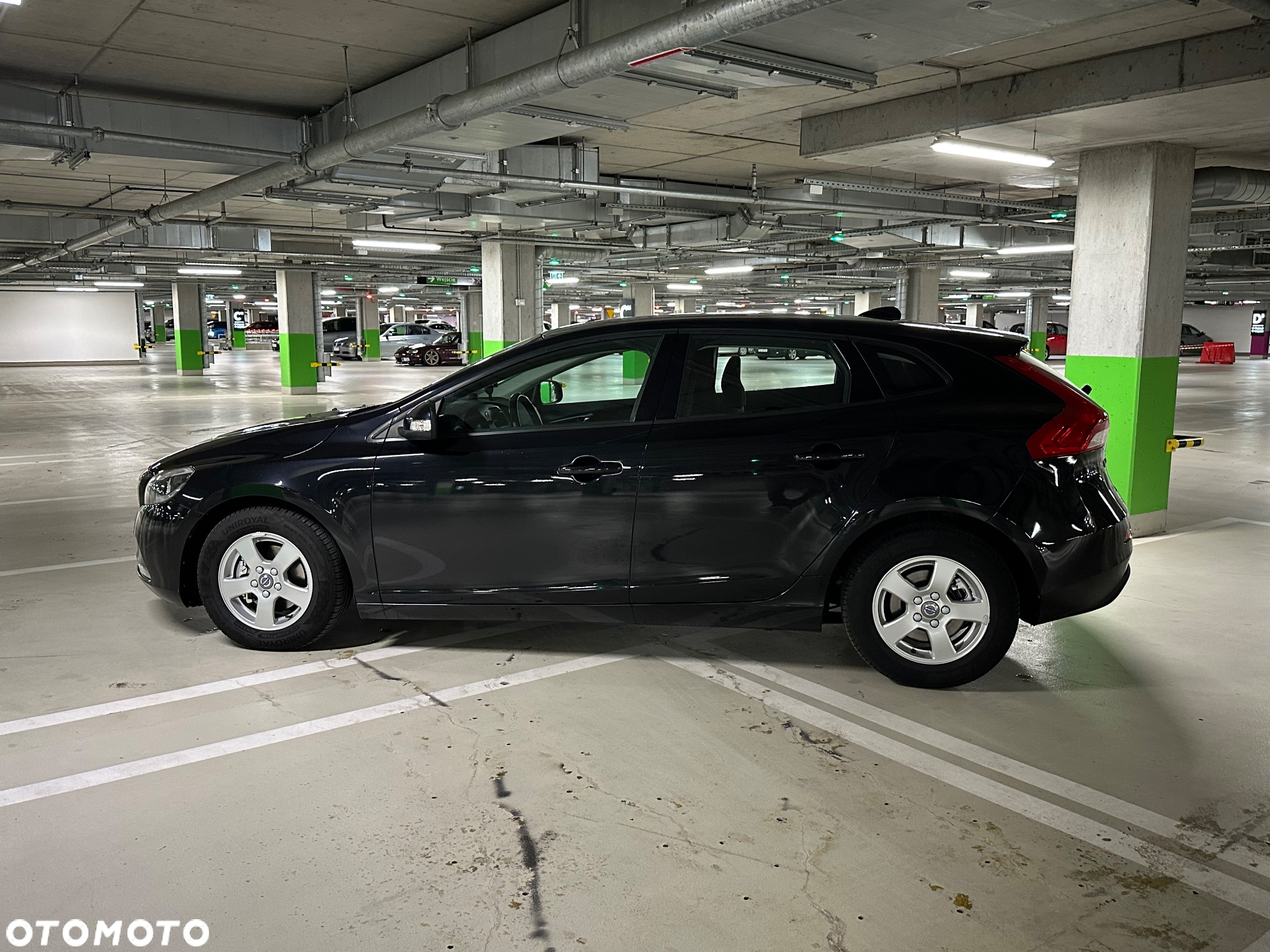 Volvo V40 D2 - 7