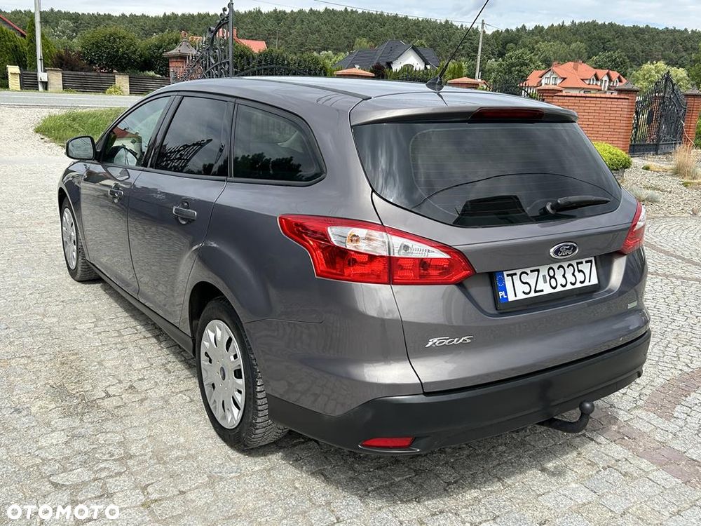 Ford Focus - 21