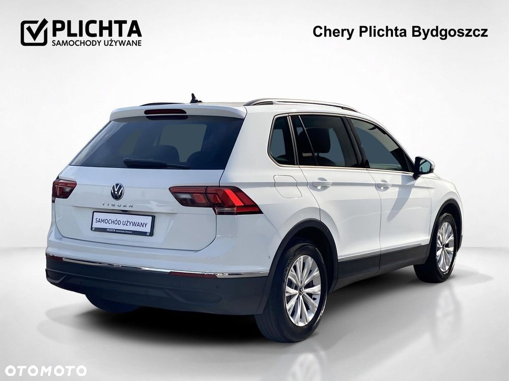 Volkswagen Tiguan - 6