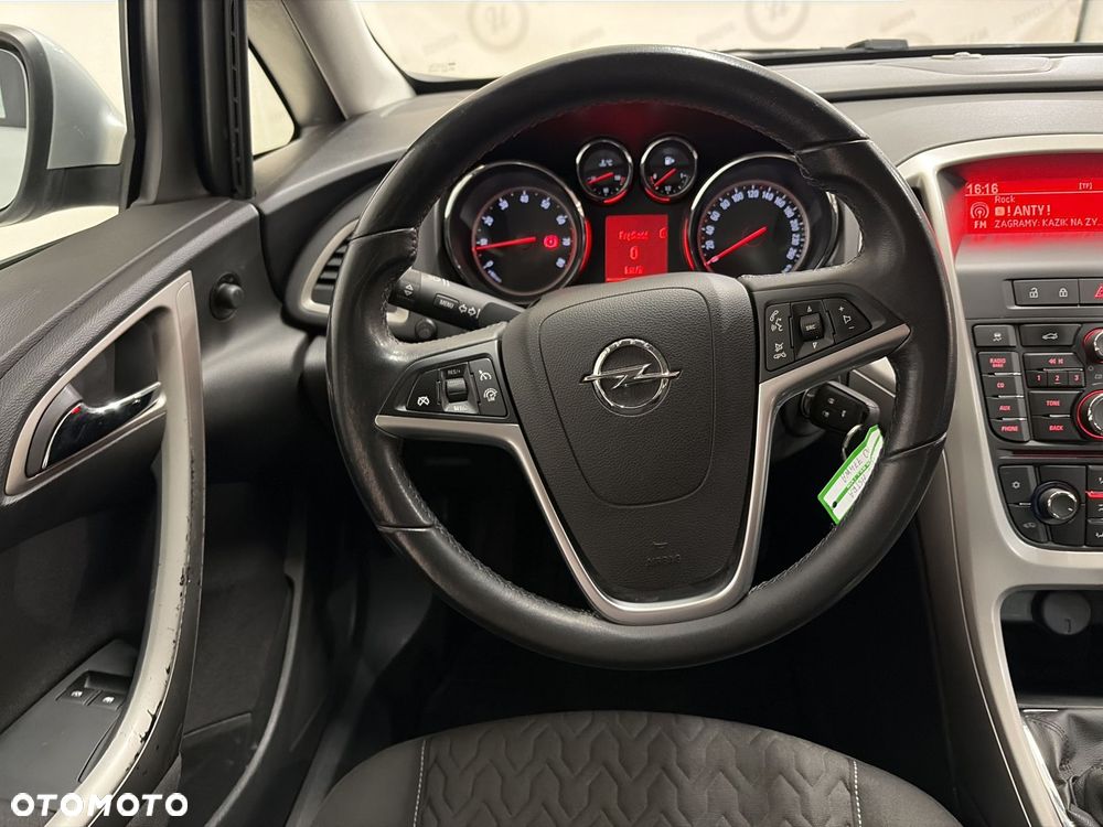 Opel Astra - 12