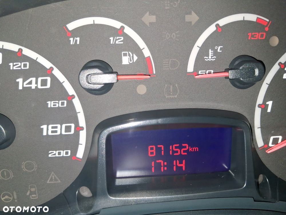 Ford KA 1.2 Trend - 8
