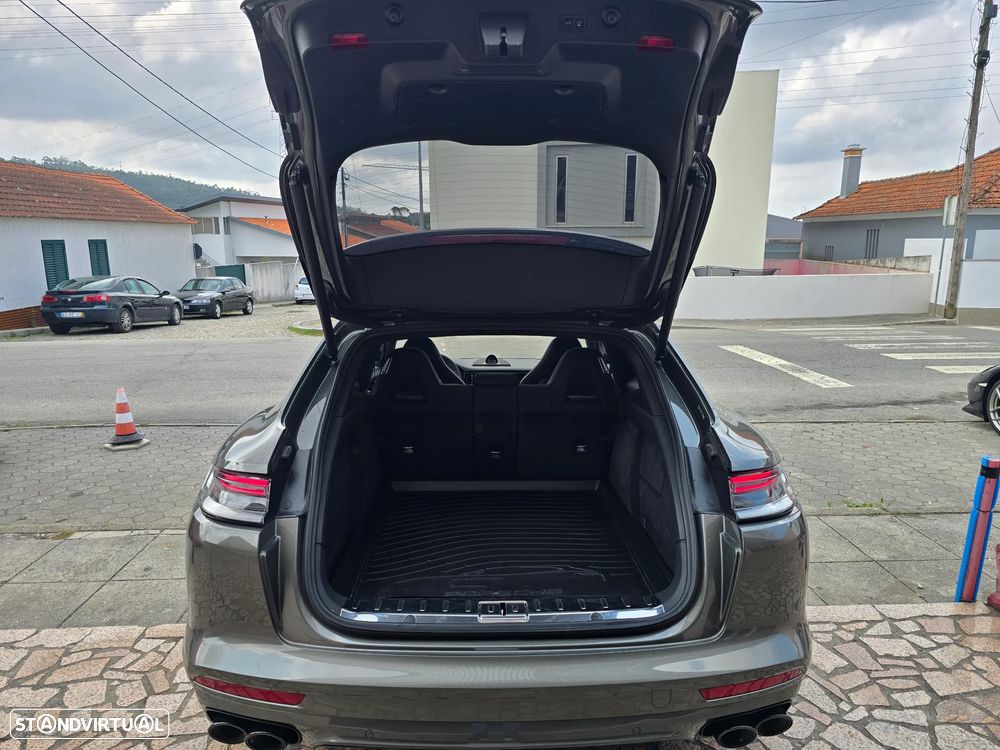 Porsche Panamera 4S E-Hybrid - 8