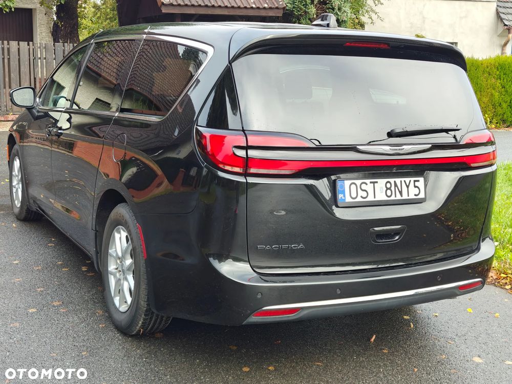 Chrysler Pacifica - 6