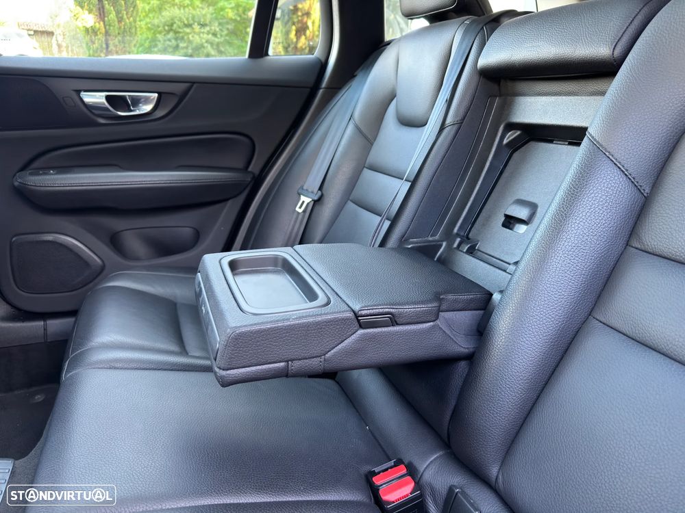 Volvo V60 2.0 T6 AWD TE Inscription Expression - 15