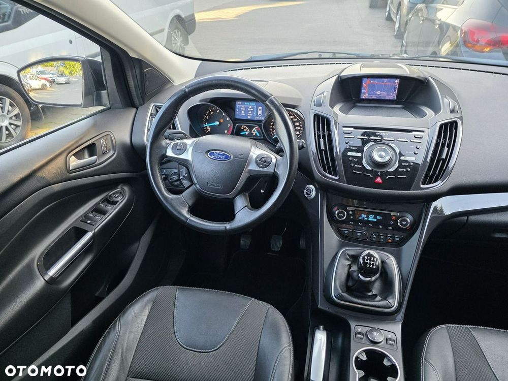 Ford Kuga - 16
