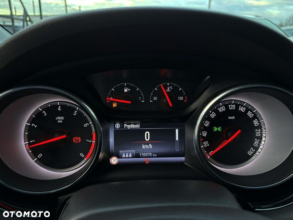 Opel Astra 1.4 T Dynamic - 16