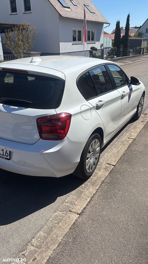 BMW Seria 1 116i - 36