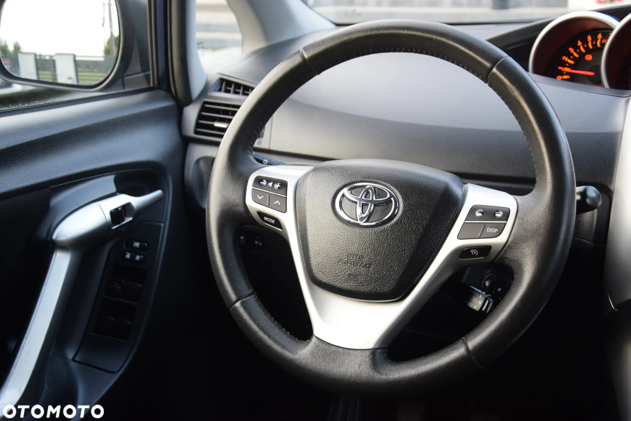 Toyota Verso 1.8 Travel - 18