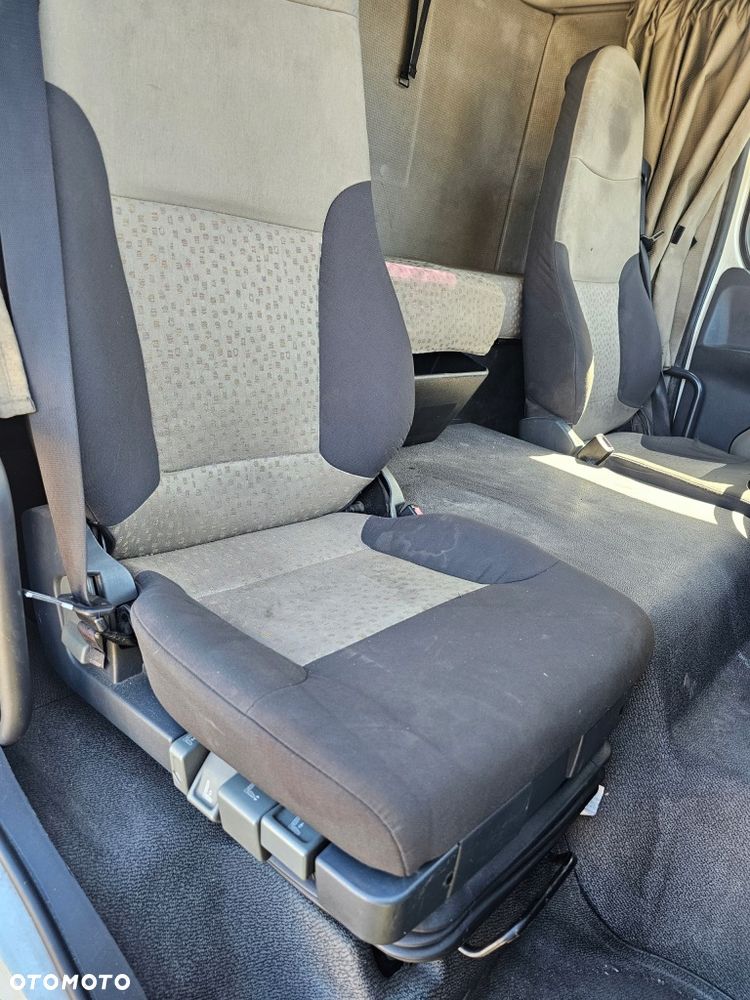 FOTEL PRAWY PNEUMATYCZNY SIEDZIENIE PASAŻERA RENAULT MIDLUM DCI DXI - 4