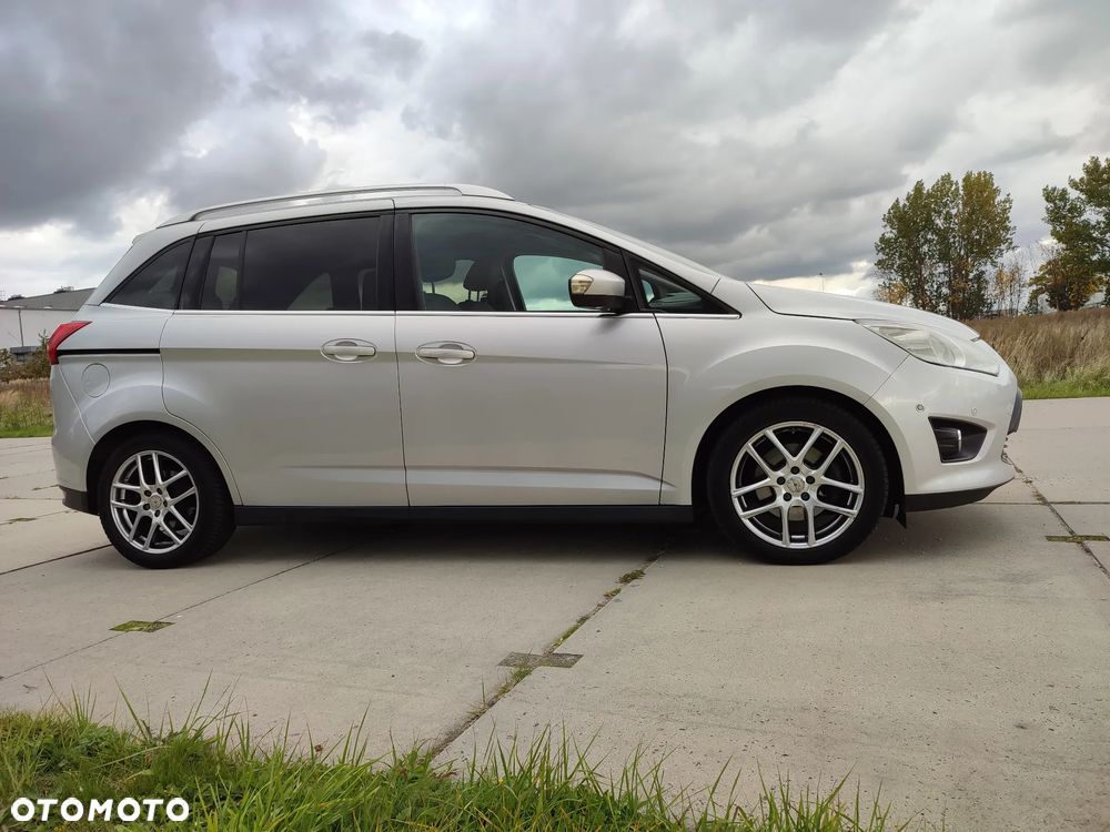 Ford Grand C-MAX - 4