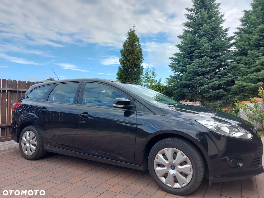 Ford Focus 1.6 Trend - 14