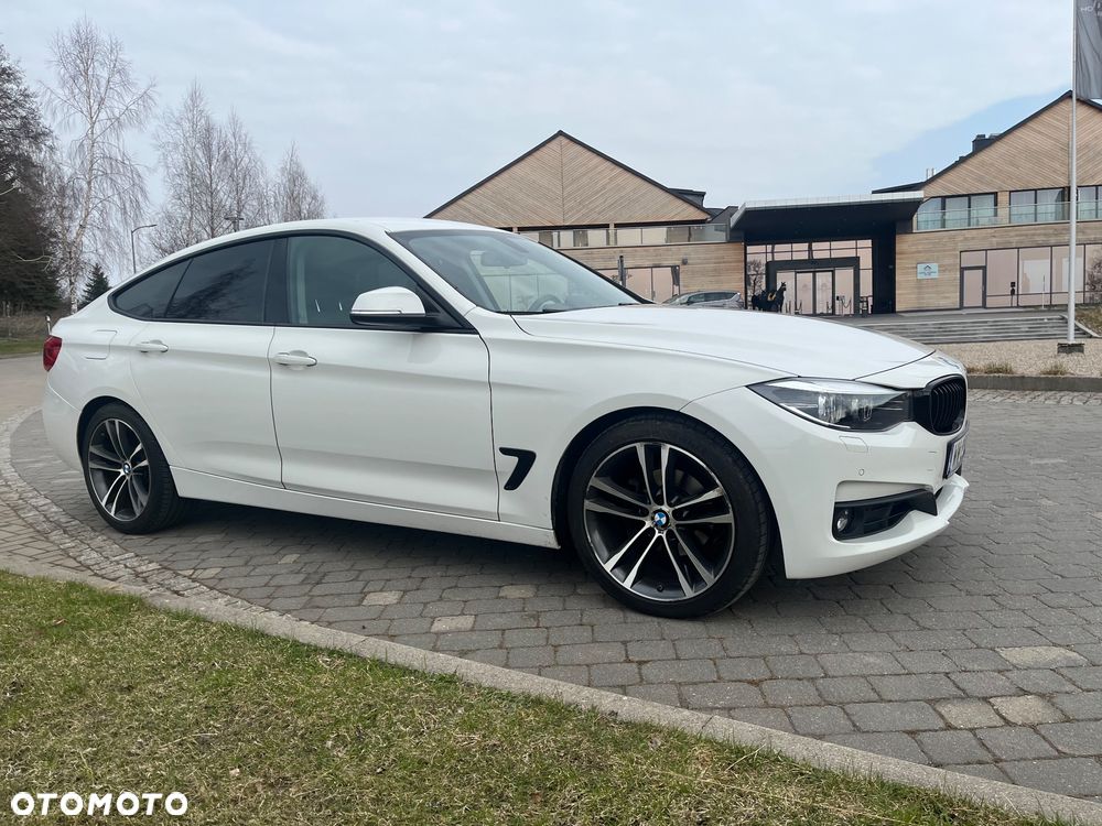 BMW 3GT 320i - 12