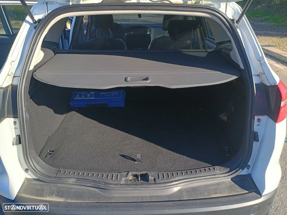 Ford Focus SW 1.0 EcoBoost S&S Titanium - 12