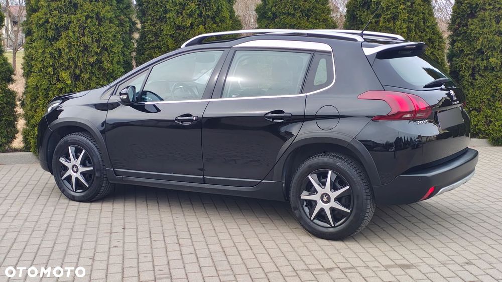 Peugeot 2008 1.6 BlueHDi Allure S&S - 5