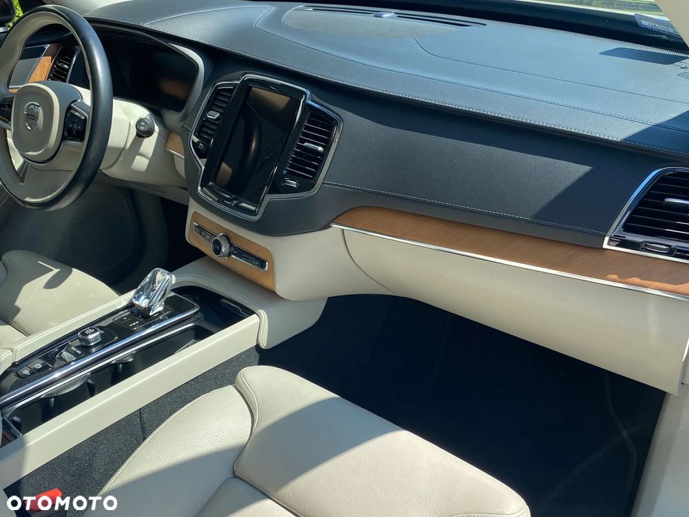 Volvo XC 90 B5 D AWD Inscription - 10