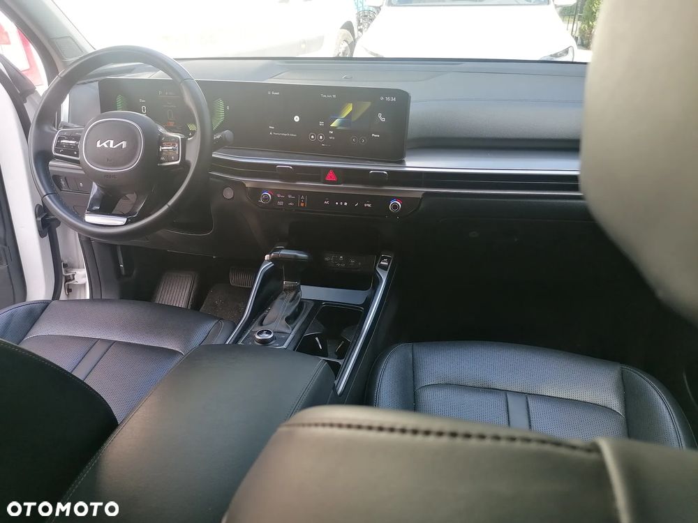 Kia Sorento - 10