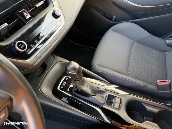 Toyota Corolla 1.8 Hybrid Comfort+P.Sport - 48