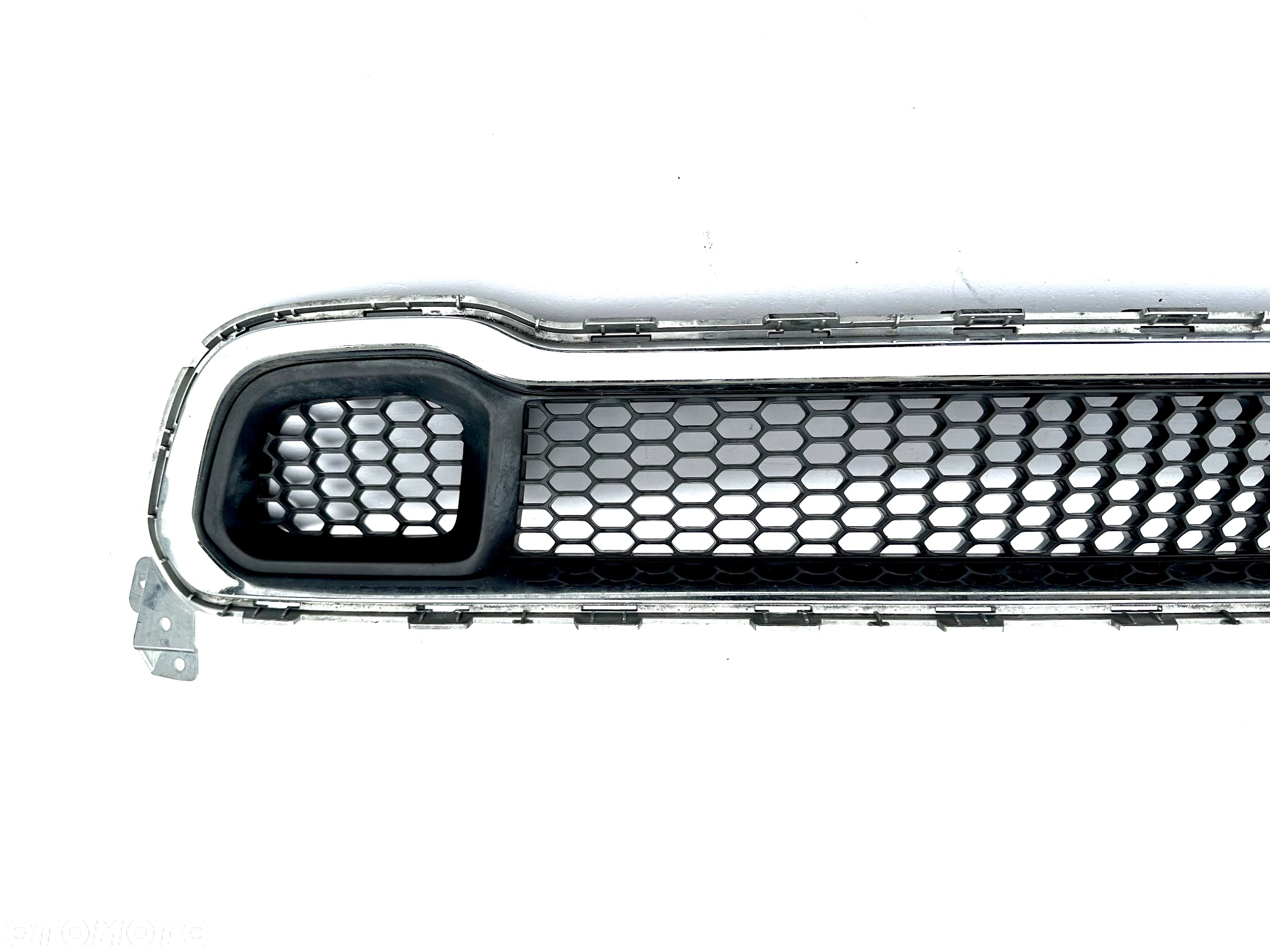 JEEP CHEROKEE KL 2014 - 2018 atrapa kratka dolna zderzak CHROM ORYGINAŁ OE - 3