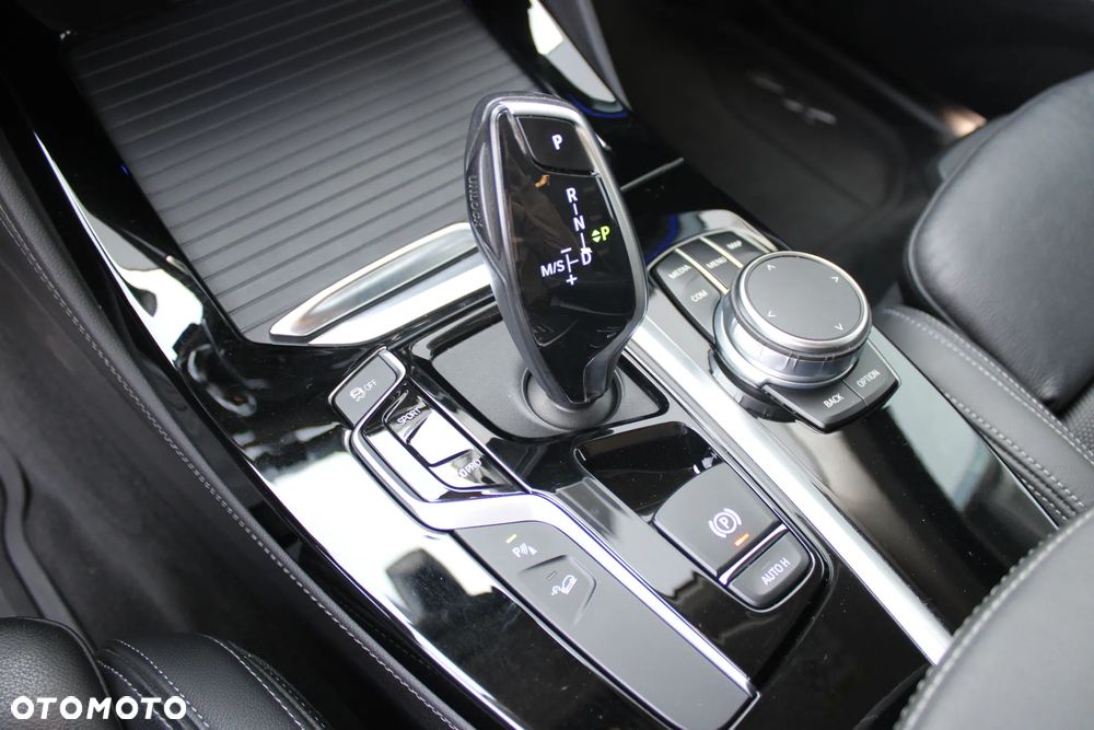 BMW X4 xDrive20i xLine sport - 21