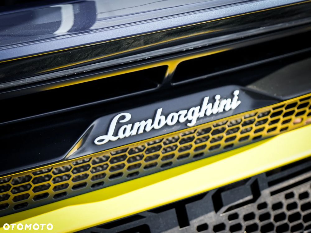 Lamborghini Huracan - 13