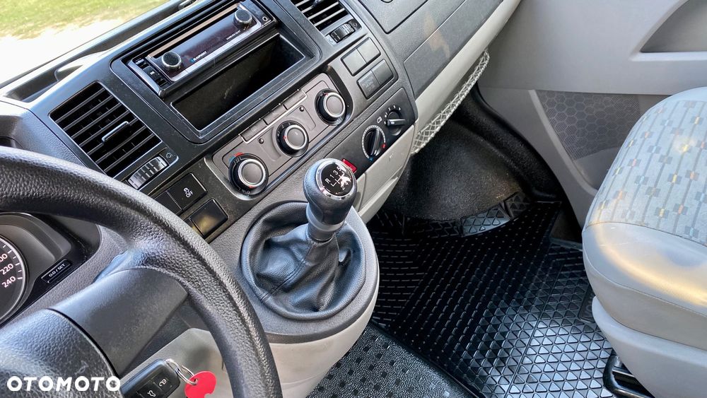 Volkswagen Transporter - 17