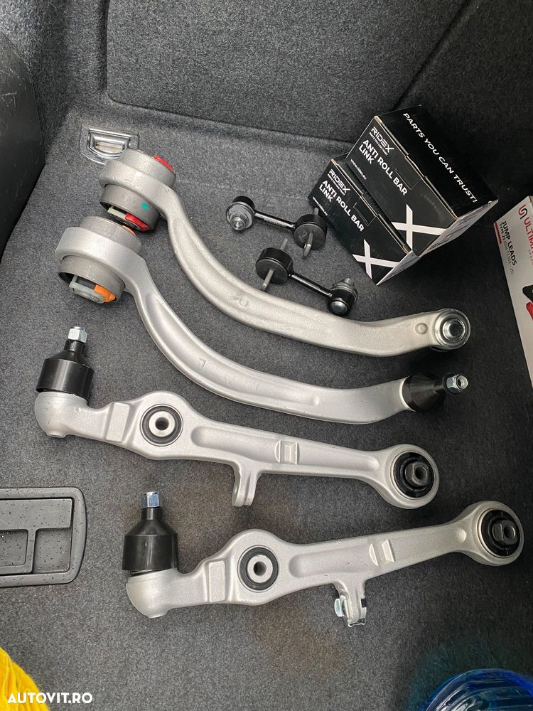 Audi A4 2.0 T FSI multitronic - 22