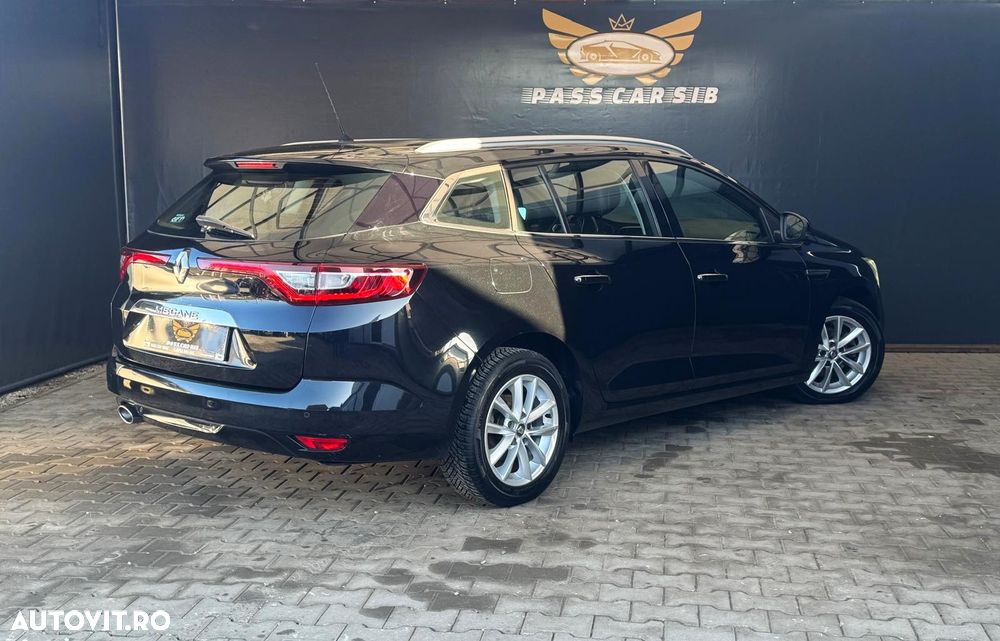 Renault Megane ENERGY dCi 110 EDC INTENS - 3