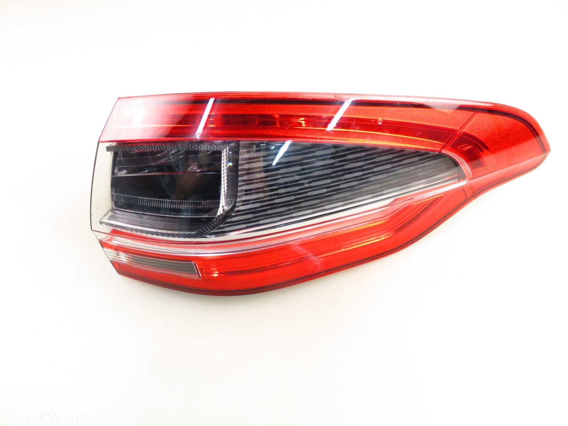 LAMPA PRAWA TYLNA FORD S-MAX I LIFT 17318702 - 1