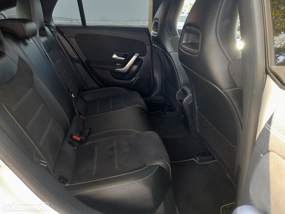 Mercedes-Benz CLA 250 - 20