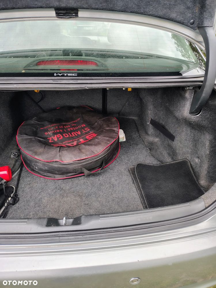 Honda Accord 2.0 Comfort - 6