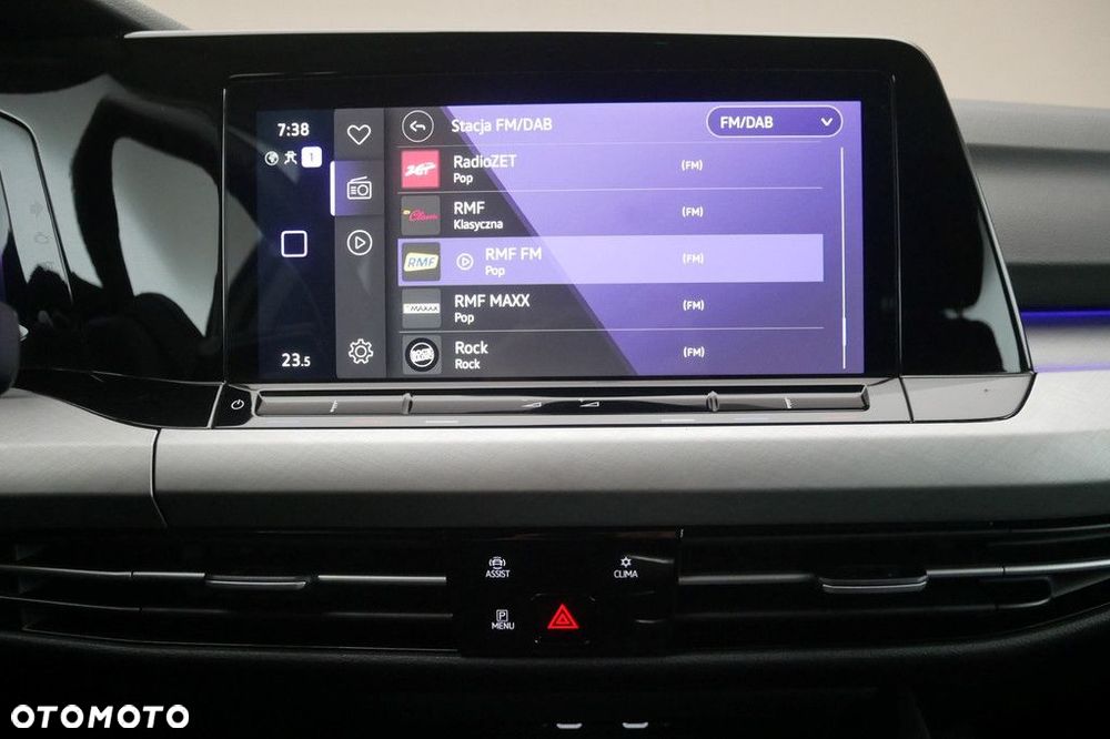 Volkswagen Golf - 10