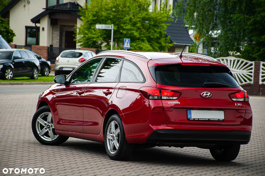 Hyundai i30 1.0 T-GDI Premium - 4