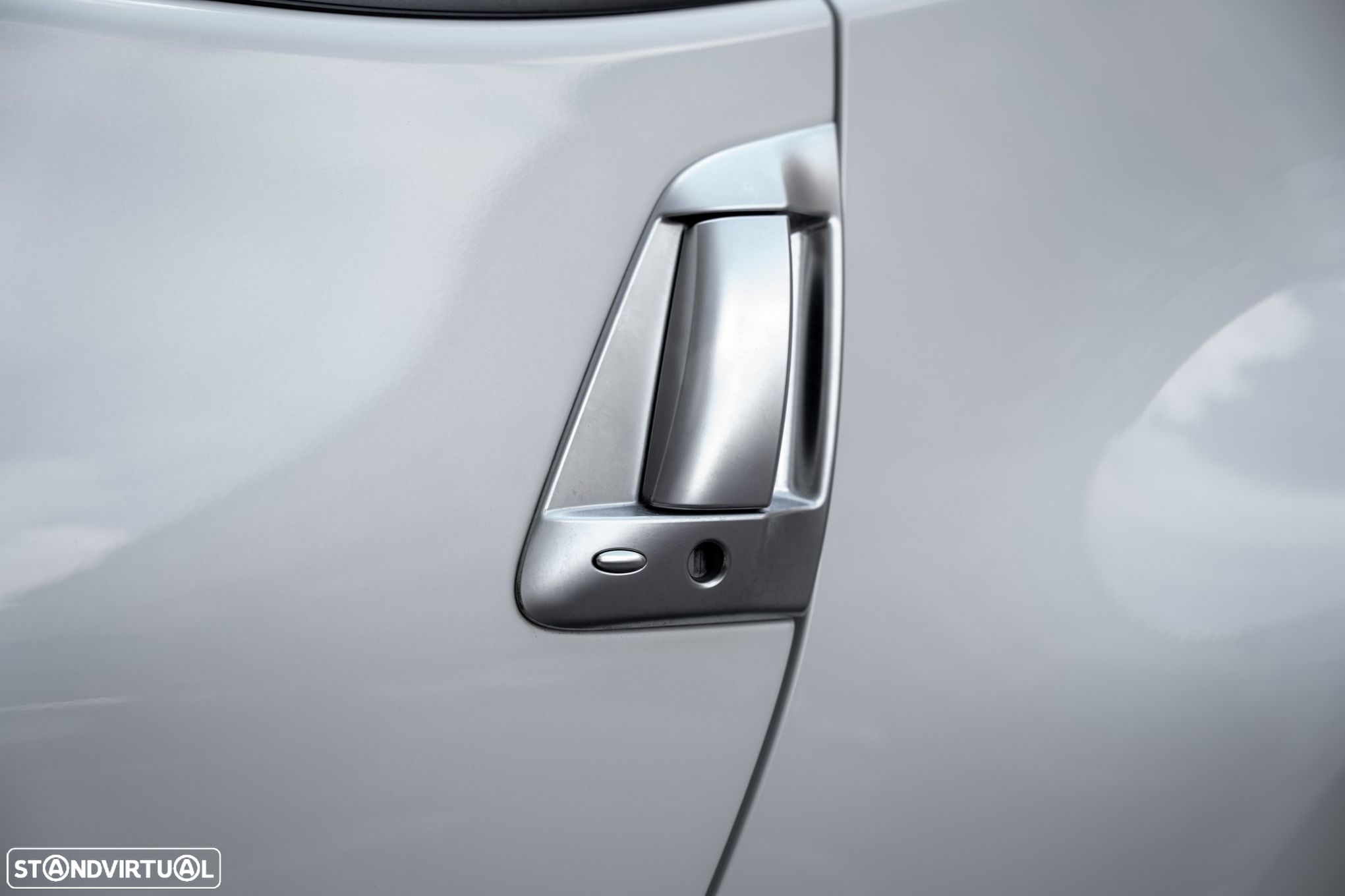 Nissan 370 Z Pack NAV+JA19 - 9