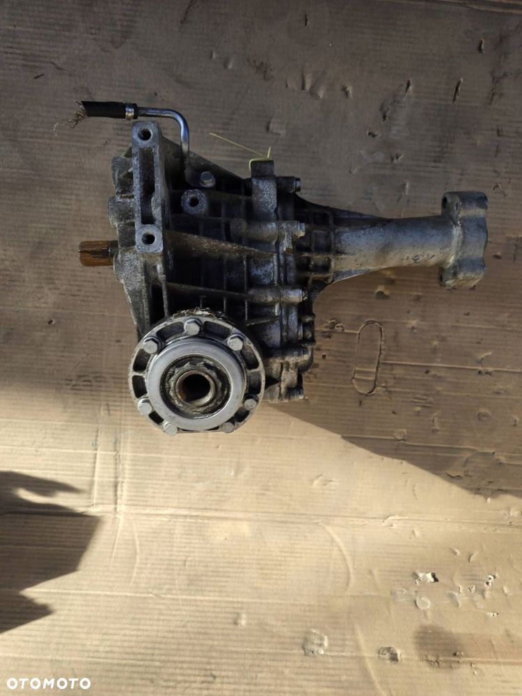 reduktor skrzyni biegów 24259996 opel insignia - 1