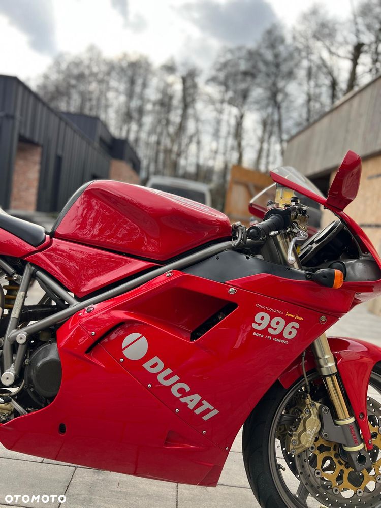 Ducati 996 - 4