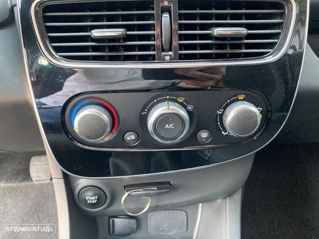 Renault Clio 0.9 TCE Luxe - 13