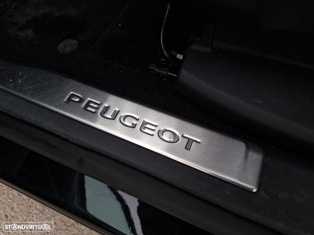 Peugeot 5008 1.5 BlueHDi GT - 29