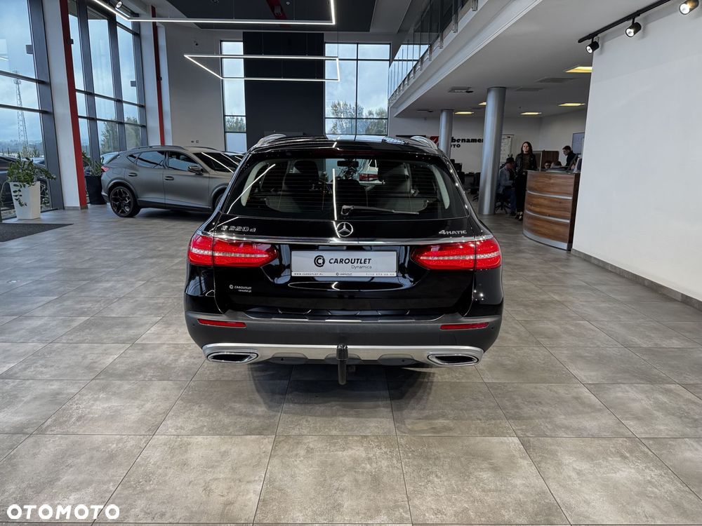 Mercedes-Benz Klasa E - 8