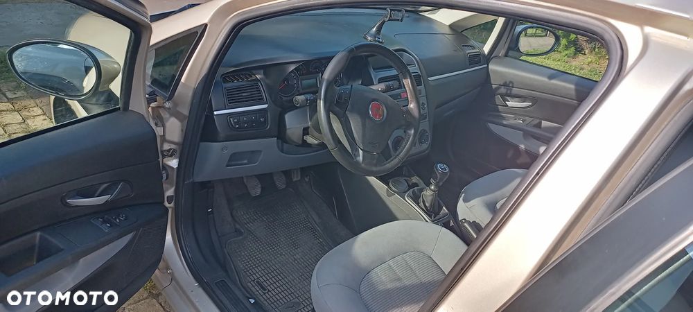 Fiat Linea - 7