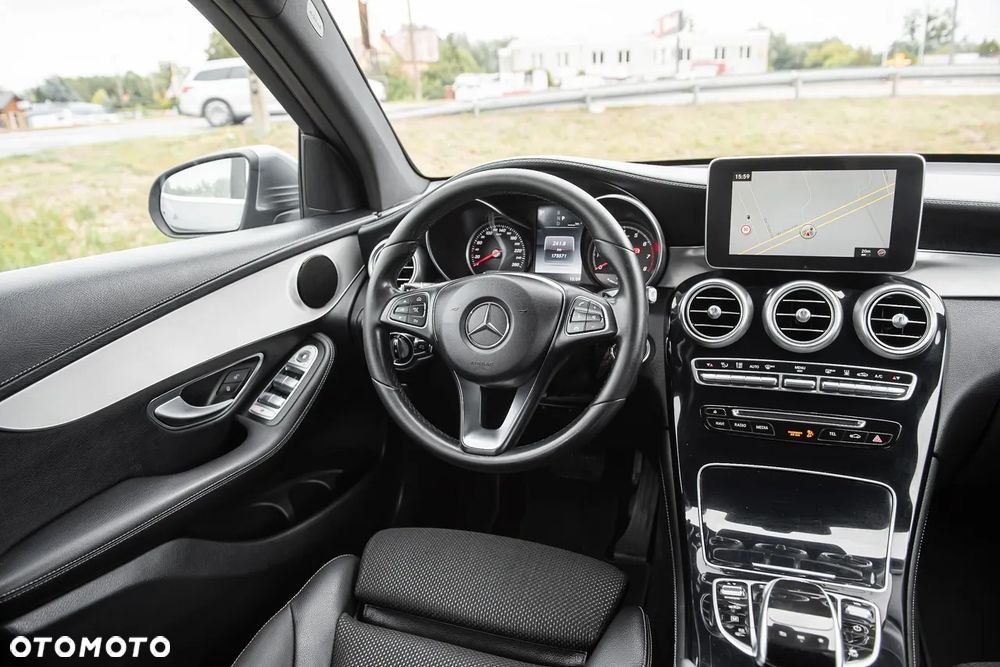 Mercedes-Benz GLC 350 e 4Matic 7G-TRONIC - 30