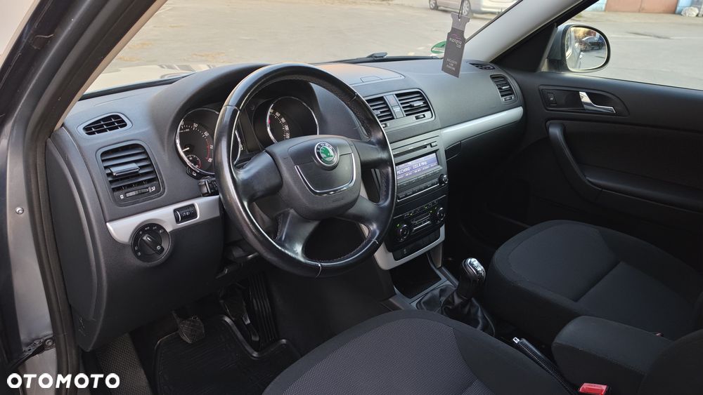 Skoda Yeti 1.8 TSI 4x4 Elegance PLUS EDITION - 17