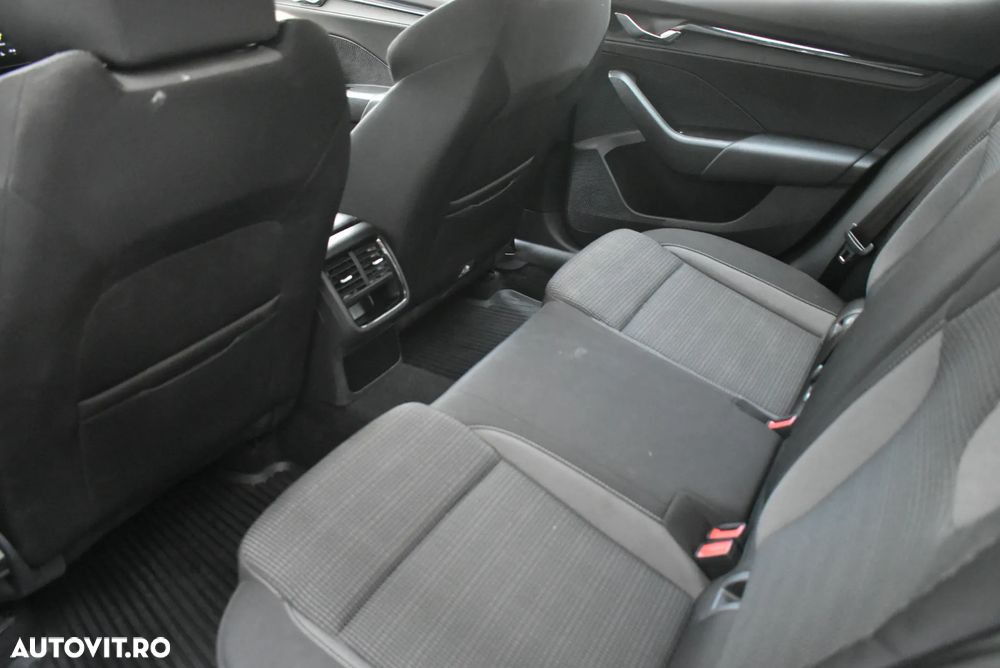 Skoda Octavia 1.5 TSI DSG Mild Hybrid Ambition - 19