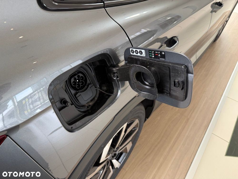 Skoda Elroq 60 63kWh Sportline - 12