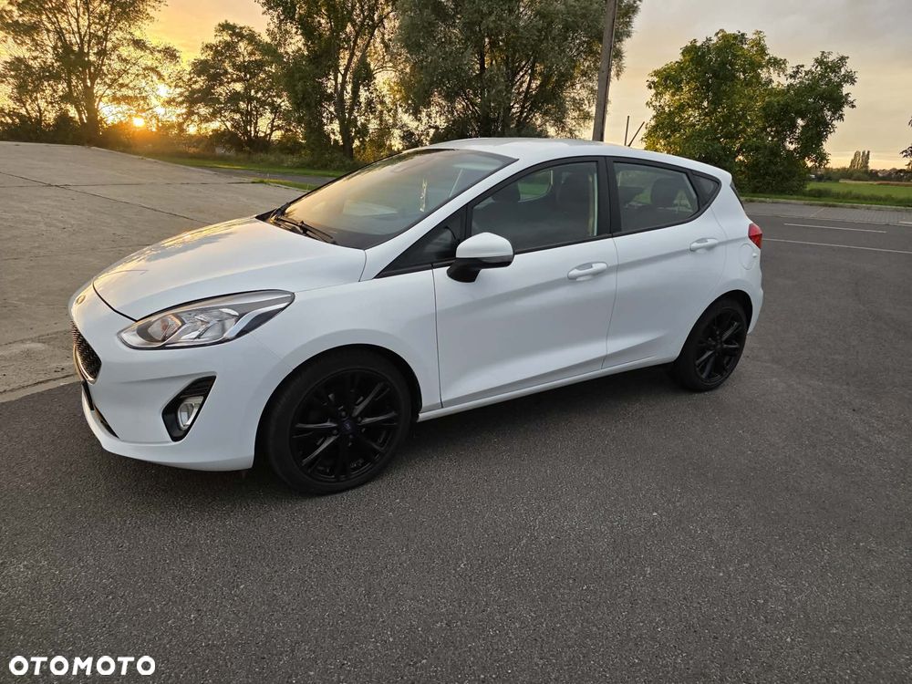 Ford Fiesta - 2