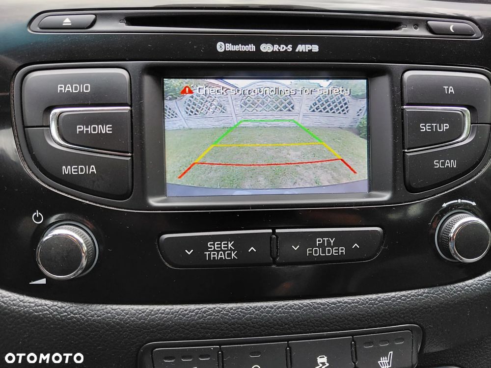Kia Ceed 1.6 GDI ISG Spirit - 17