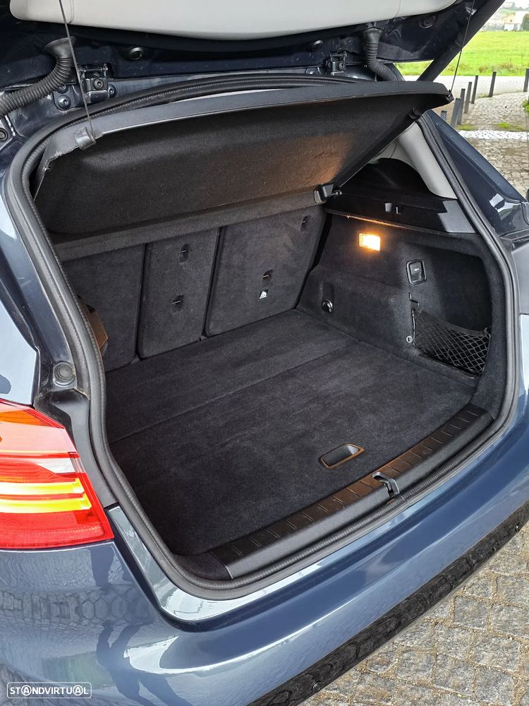 BMW 218 Active Tourer d Sport Line - 9