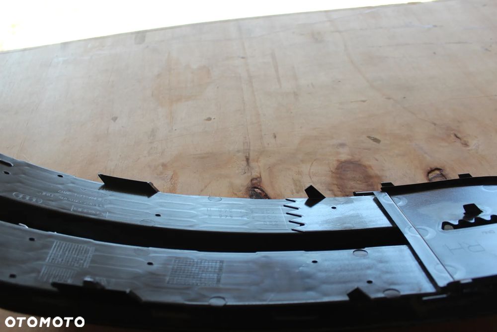 KRATKA ZDERZAKA PRAWA AUDI A7 C7 LIFT S LINE 4G8807682K 2015 - 11