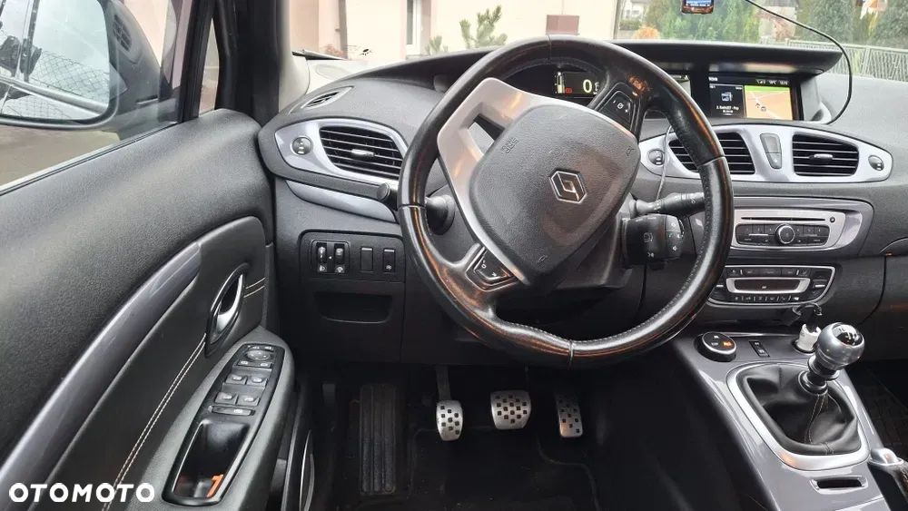 Renault Scenic Energy dCi 130 Euro 6 S&S Xmod Bose Edition - 5